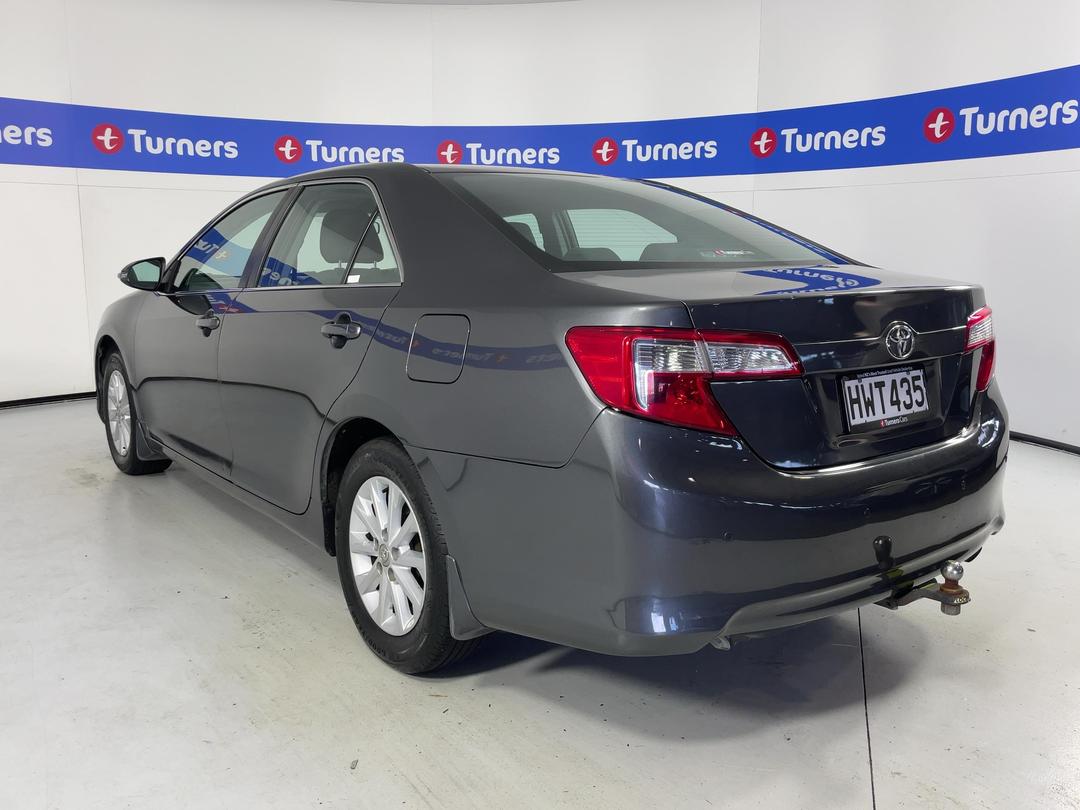 Photo '5' of Toyota Camry