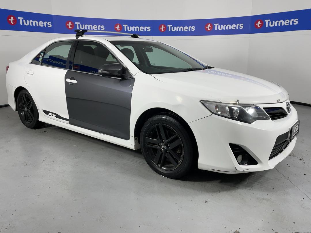 Photo '1' of Toyota Camry