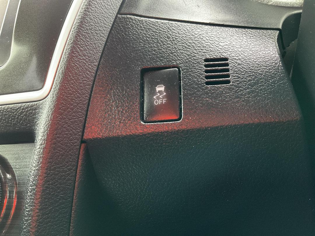 Photo '34' of Toyota Corolla