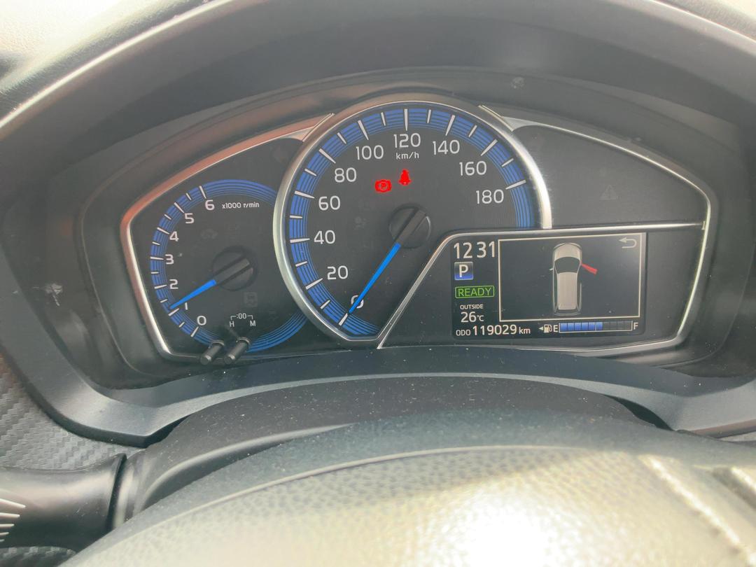 Photo '14' of Toyota Corolla Fielder