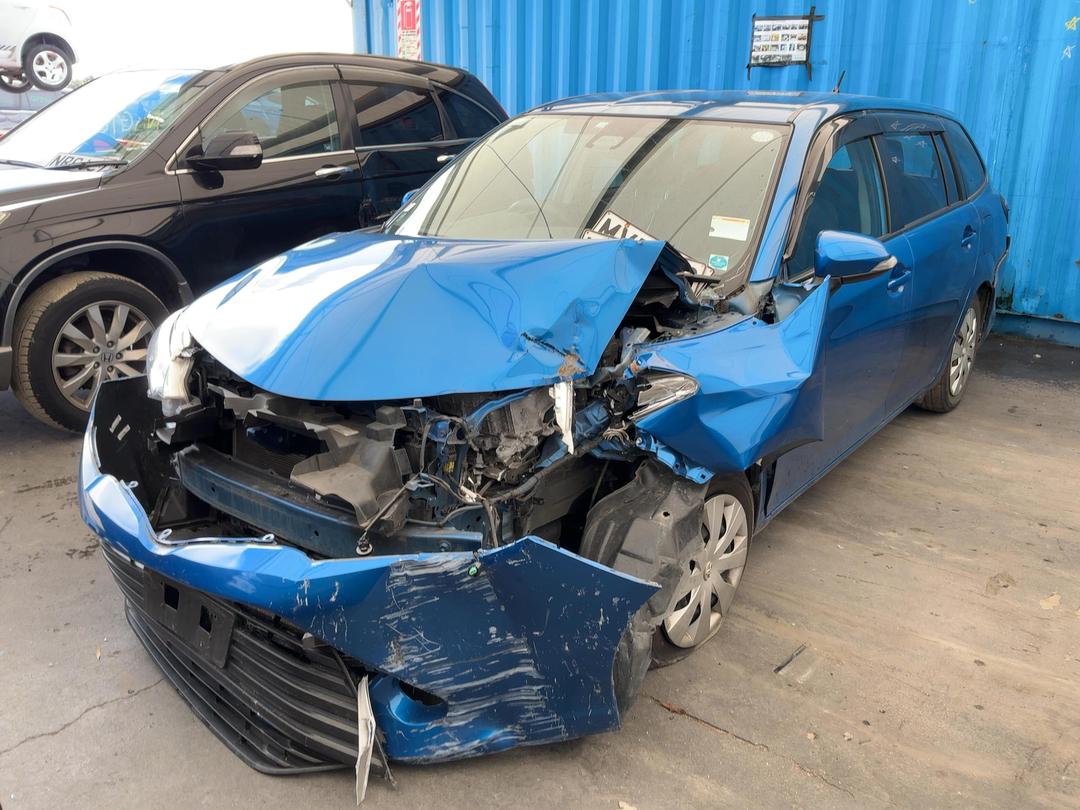 Photo '3' of Toyota Corolla Fielder Hybrid