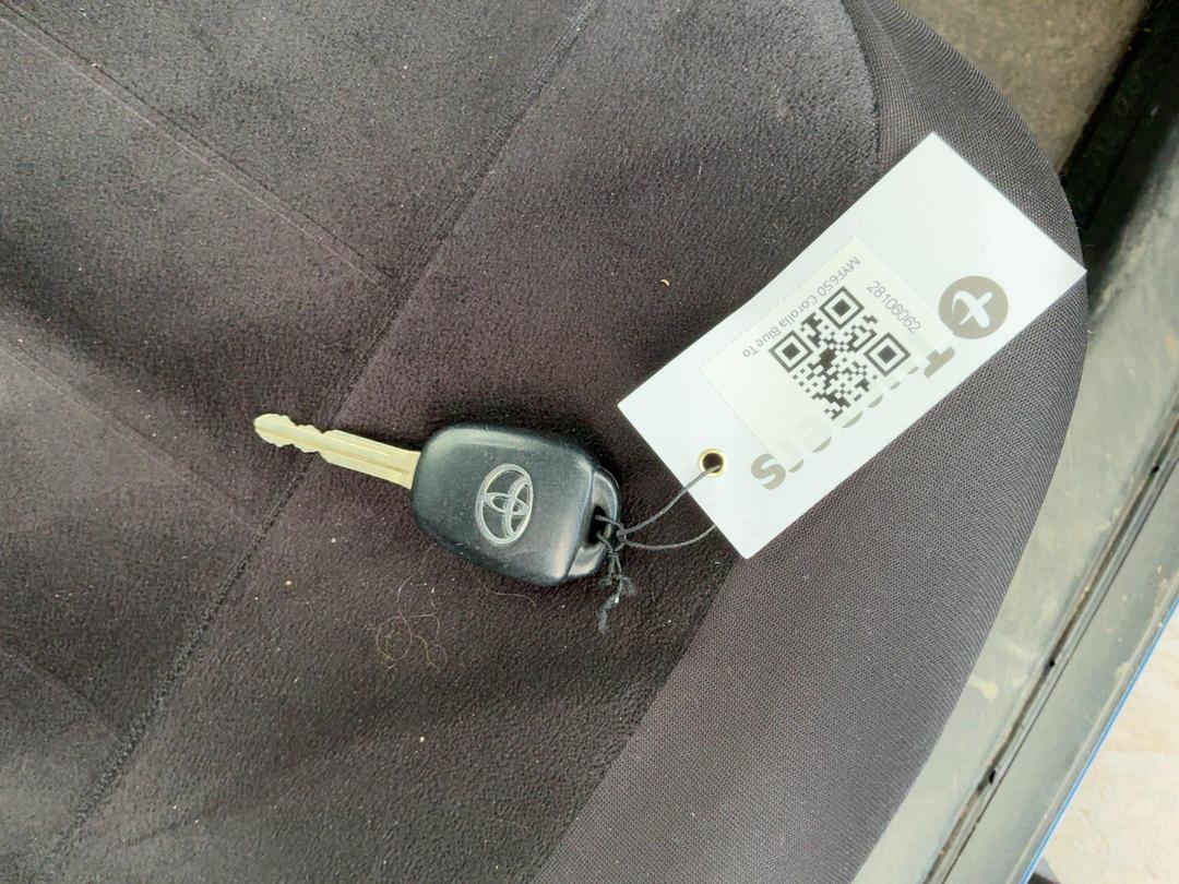 Photo '14' of Toyota Corolla Fielder Hybrid