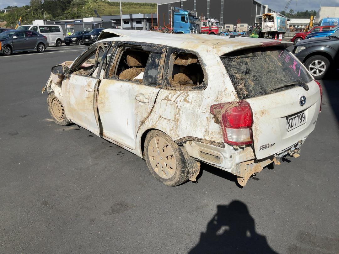 Photo '5' of Toyota Corolla Fielder