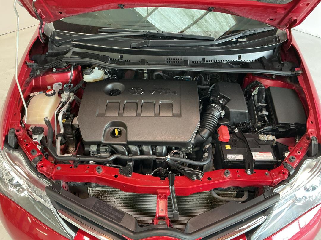 Photo '13' of Toyota Corolla