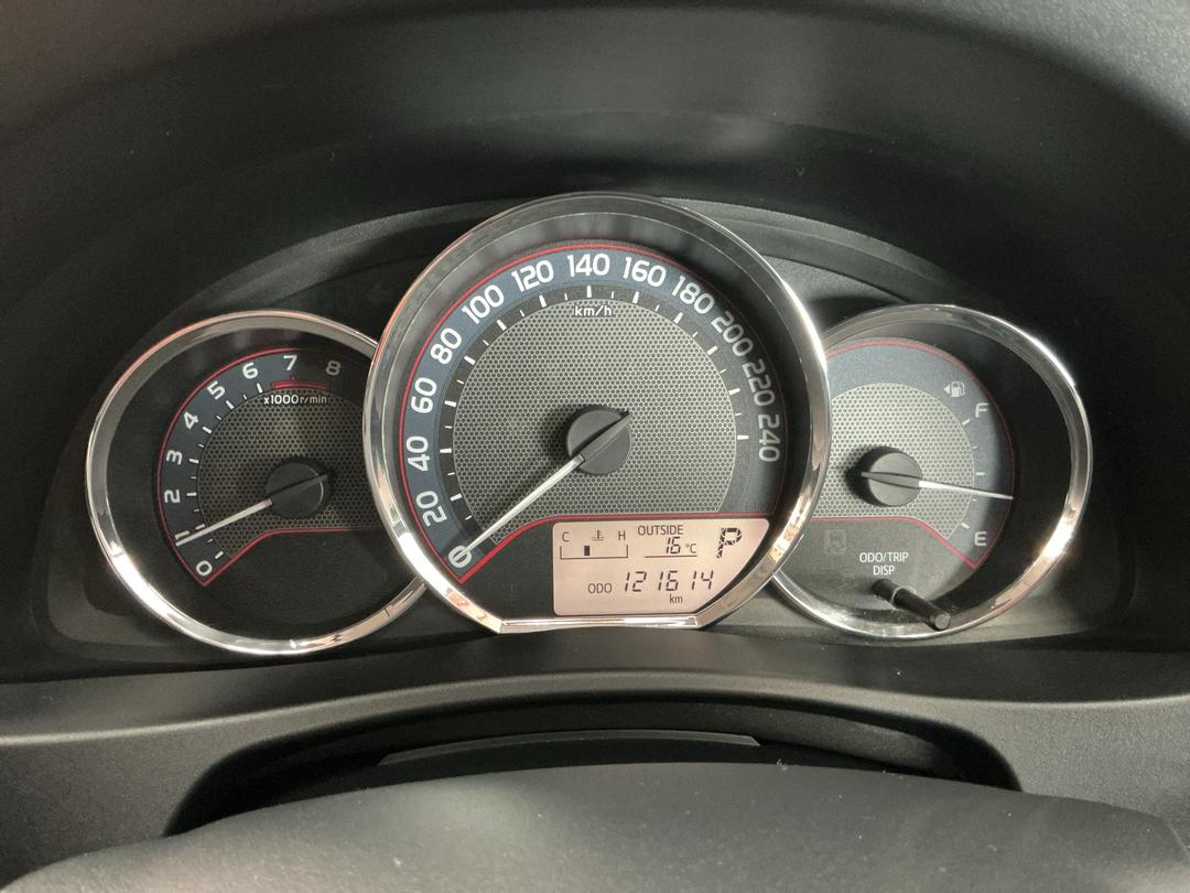 Photo '21' of Toyota Corolla