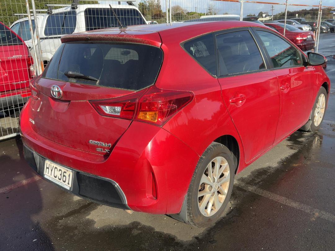 Photo '4' of Toyota Corolla GLX Photo '4' of Toyota Corolla GLX