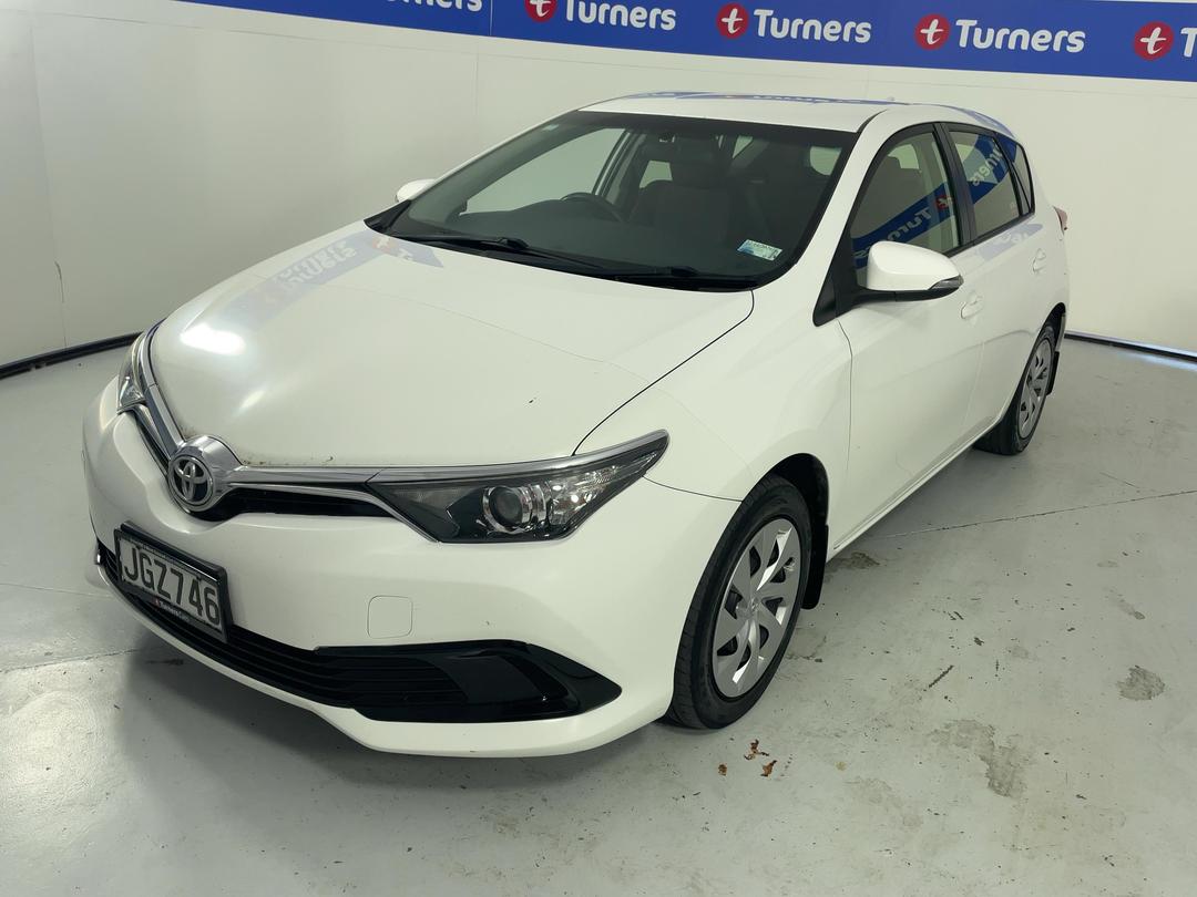 Photo '4' of Toyota Corolla