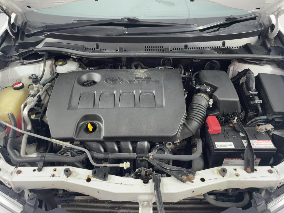Photo '13' of Toyota Corolla