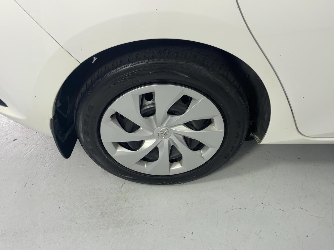 Photo '12' of Toyota Corolla