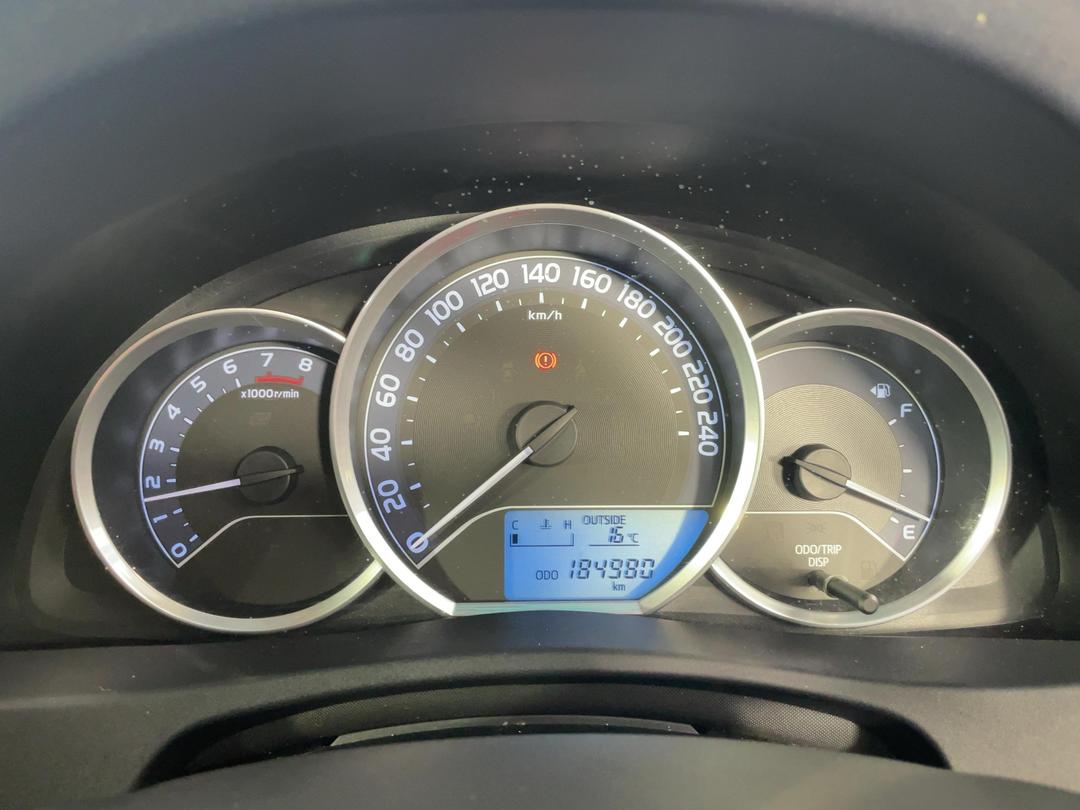 Photo '21' of Toyota Corolla