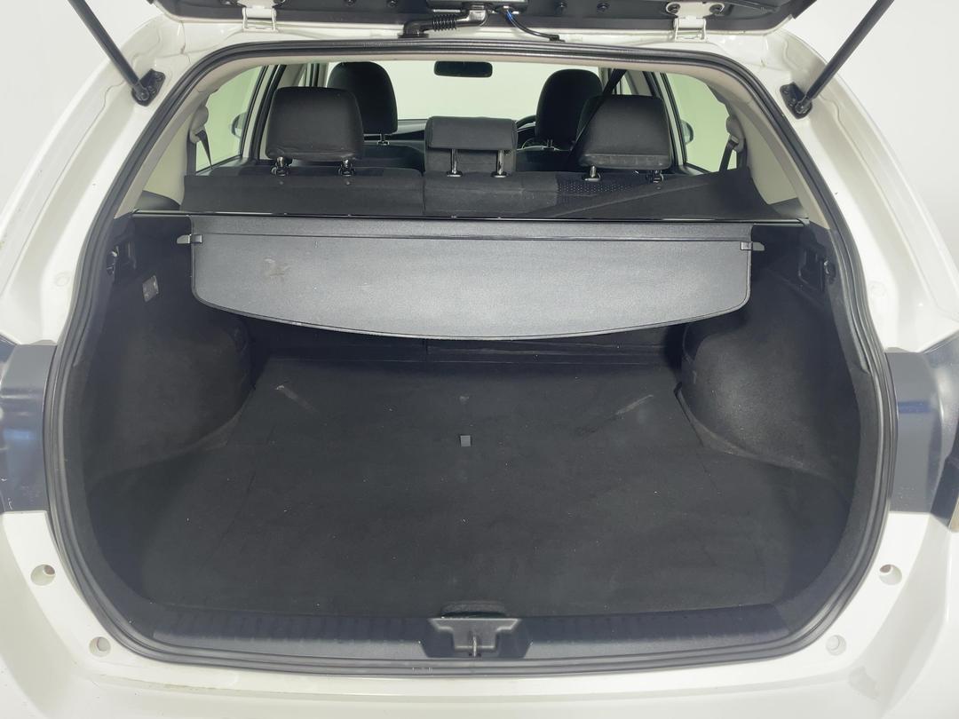 Photo '14' of Toyota Corolla