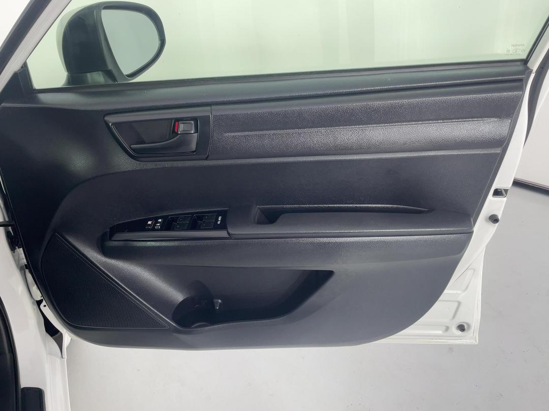 Photo '15' of Toyota Corolla