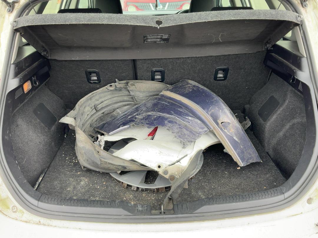 Photo '6' of Toyota Corolla GX
