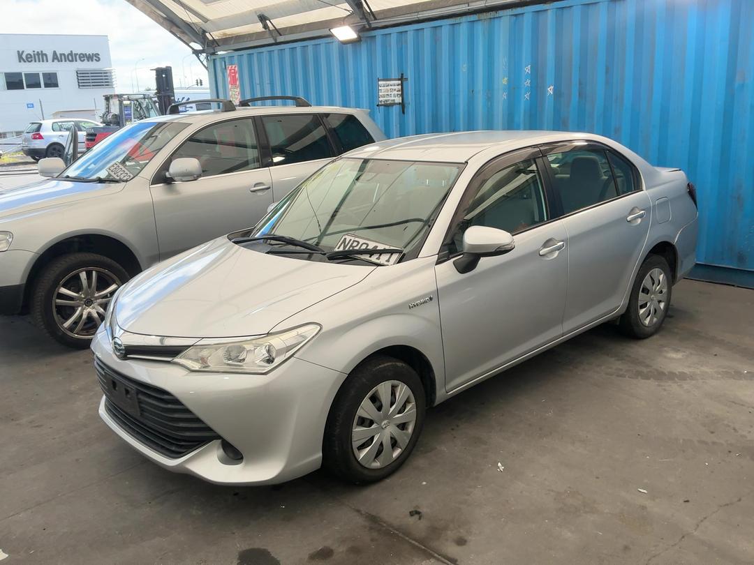 Photo '5' of Toyota Corolla Axio Photo '5' of Toyota Corolla Axio