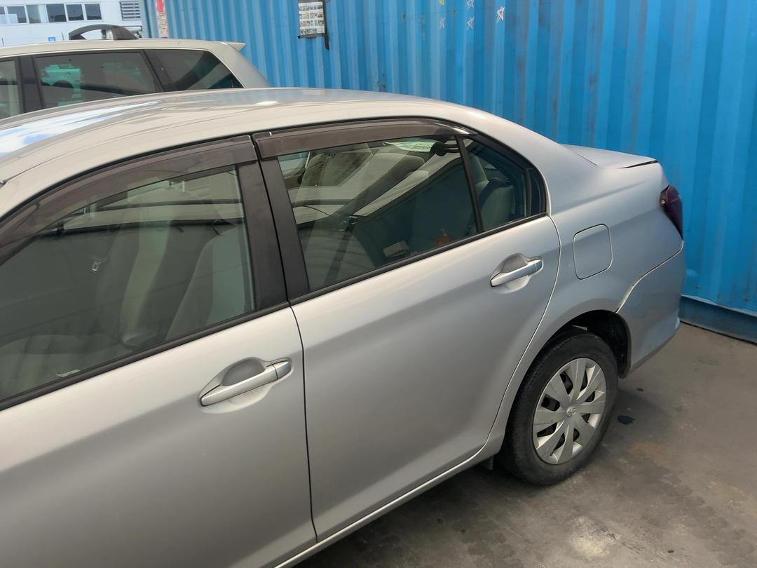 Photo '8' of Toyota Corolla Axio Photo '8' of Toyota Corolla Axio