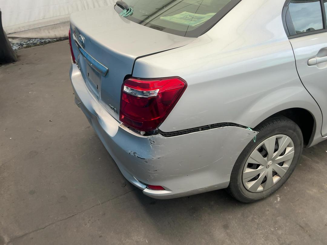 Photo '15' of Toyota Corolla Axio Photo '15' of Toyota Corolla Axio
