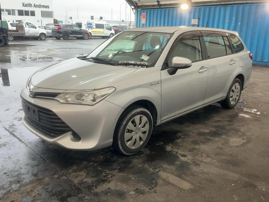 Photo '5' of Toyota Corolla Fielder Photo '5' of Toyota Corolla Fielder