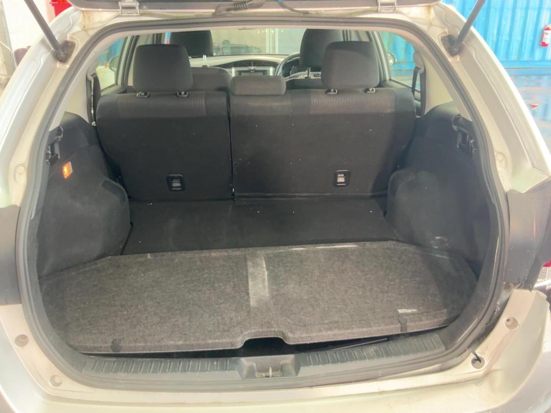 Photo '10' of Toyota Corolla Fielder Photo '10' of Toyota Corolla Fielder