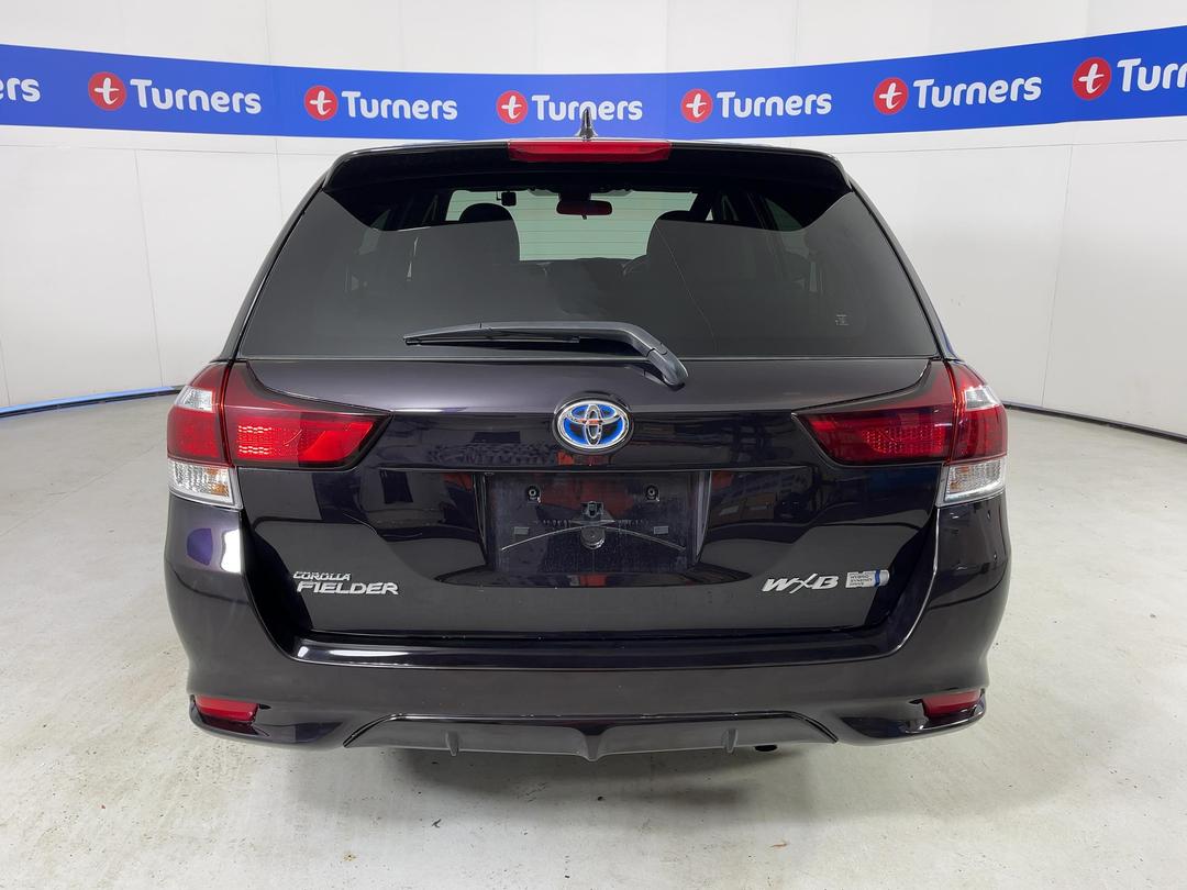Photo '6' of Toyota Corolla Fielder