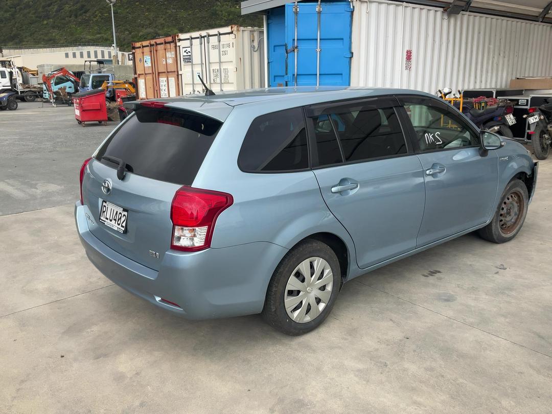 Photo '8' of Toyota Corolla Fielder Photo '8' of Toyota Corolla Fielder