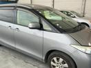 Thumbnail '2' of Toyota Estima