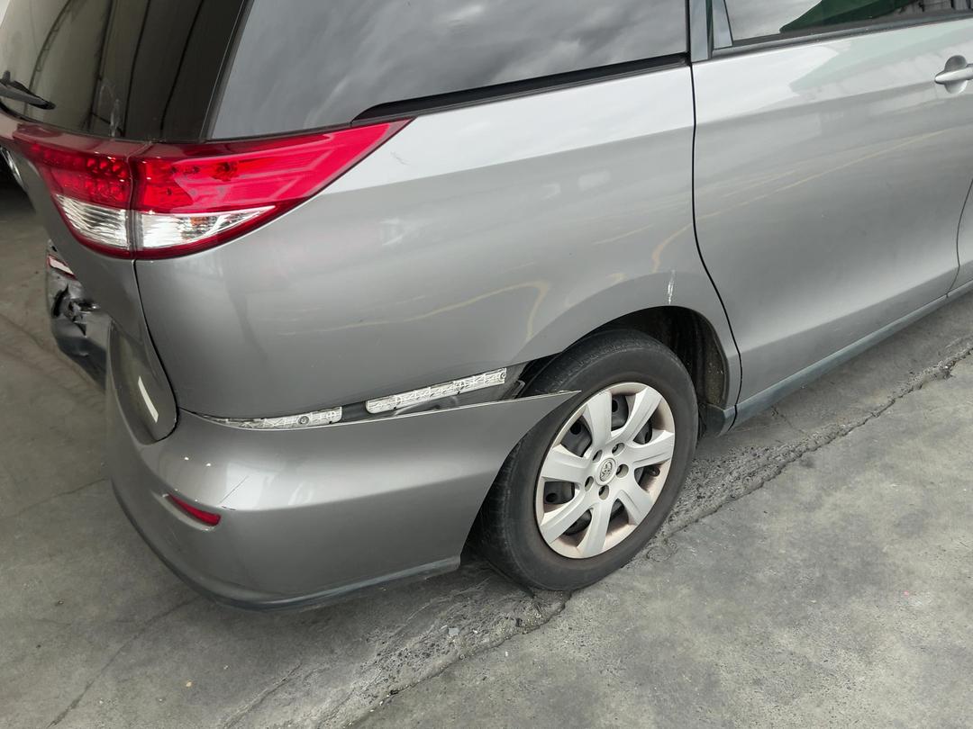 Photo '10' of Toyota Estima Photo '10' of Toyota Estima
