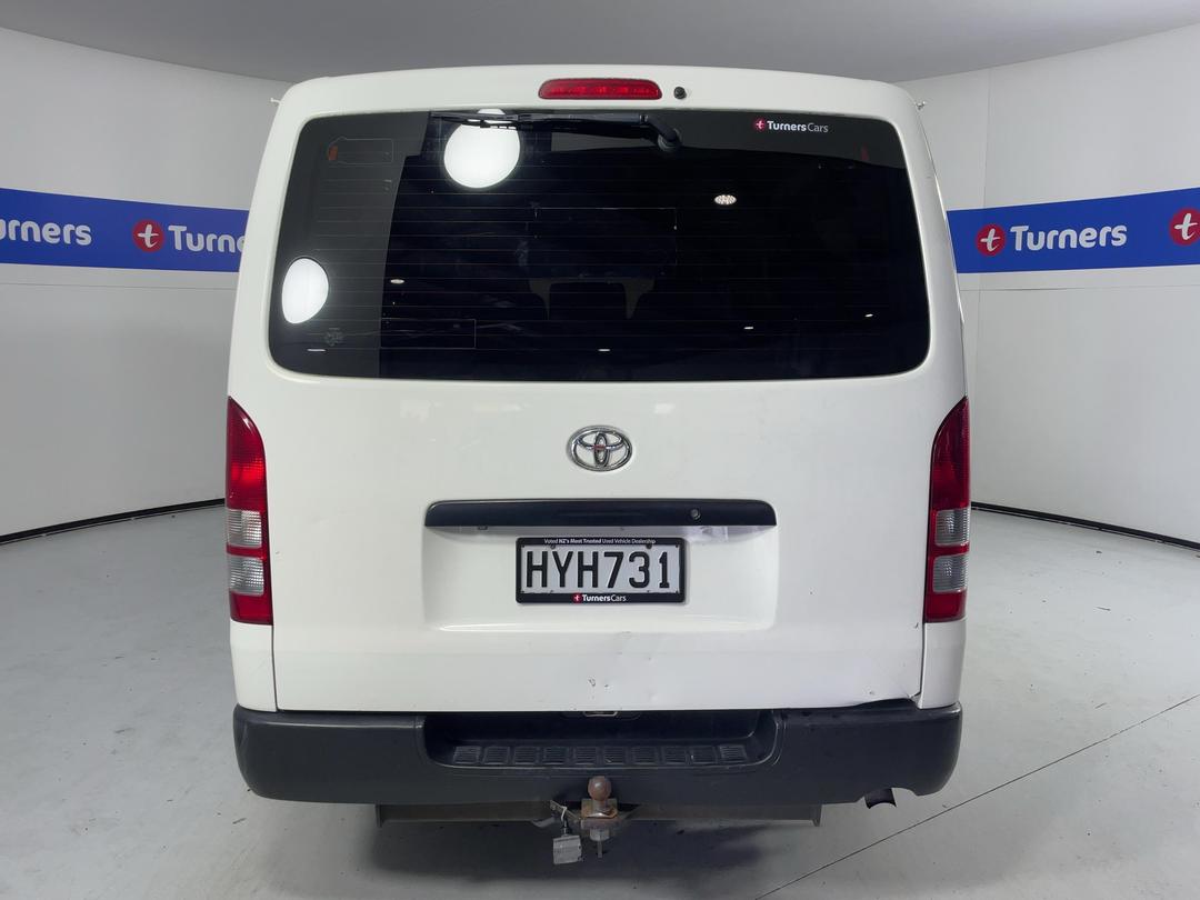 Photo '6' of Toyota Hiace