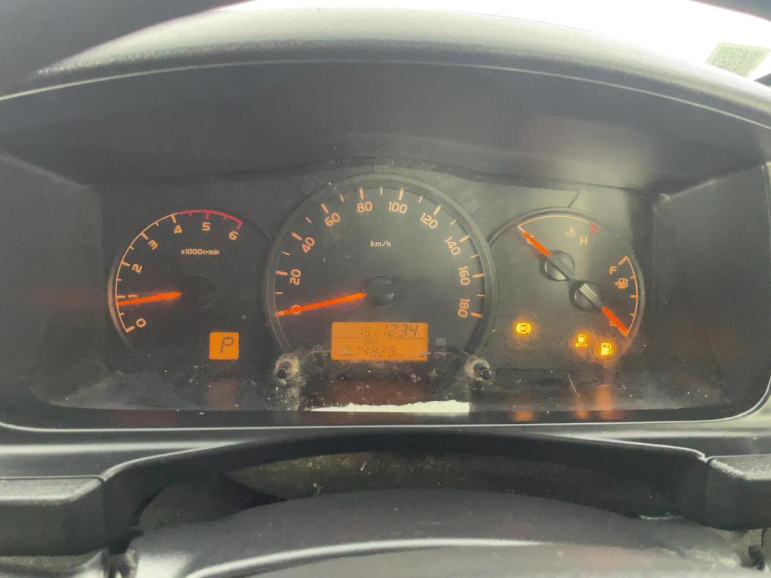 Photo '21' of Toyota Hiace