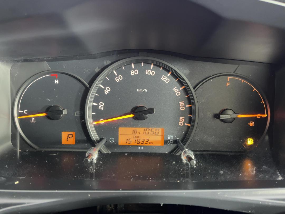 Photo '21' of Toyota Hiace