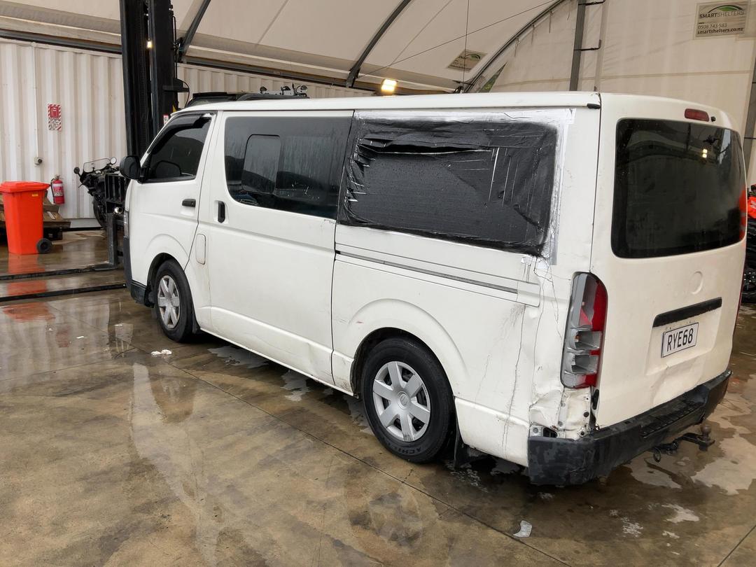 Photo '6' of Toyota Hiace ZL TD Photo '6' of Toyota Hiace ZL TD