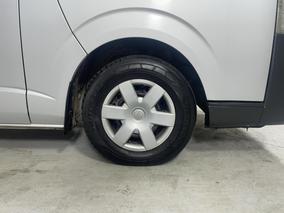 Photo '9' of Toyota Hiace