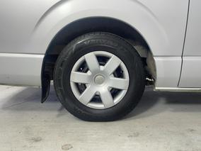 Photo '12' of Toyota Hiace