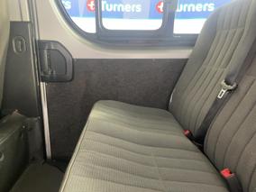 Photo '19' of Toyota Hiace