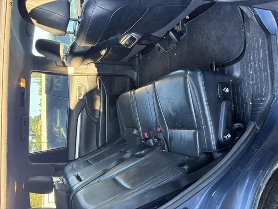 Photo '4' of Toyota Highlander GXL
