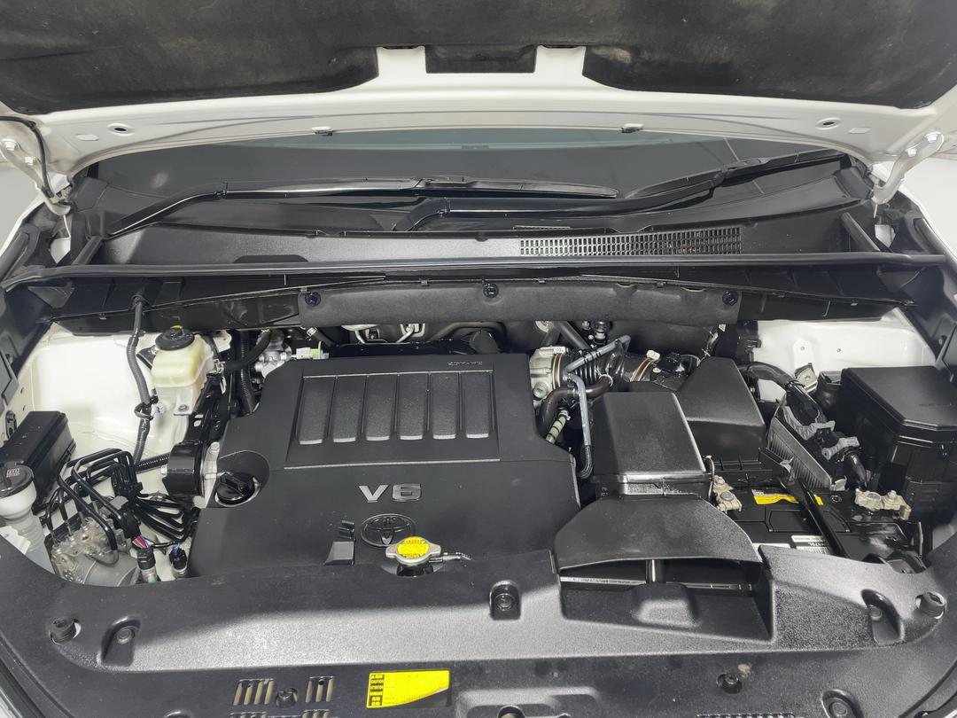 Photo '13' of Toyota Highlander