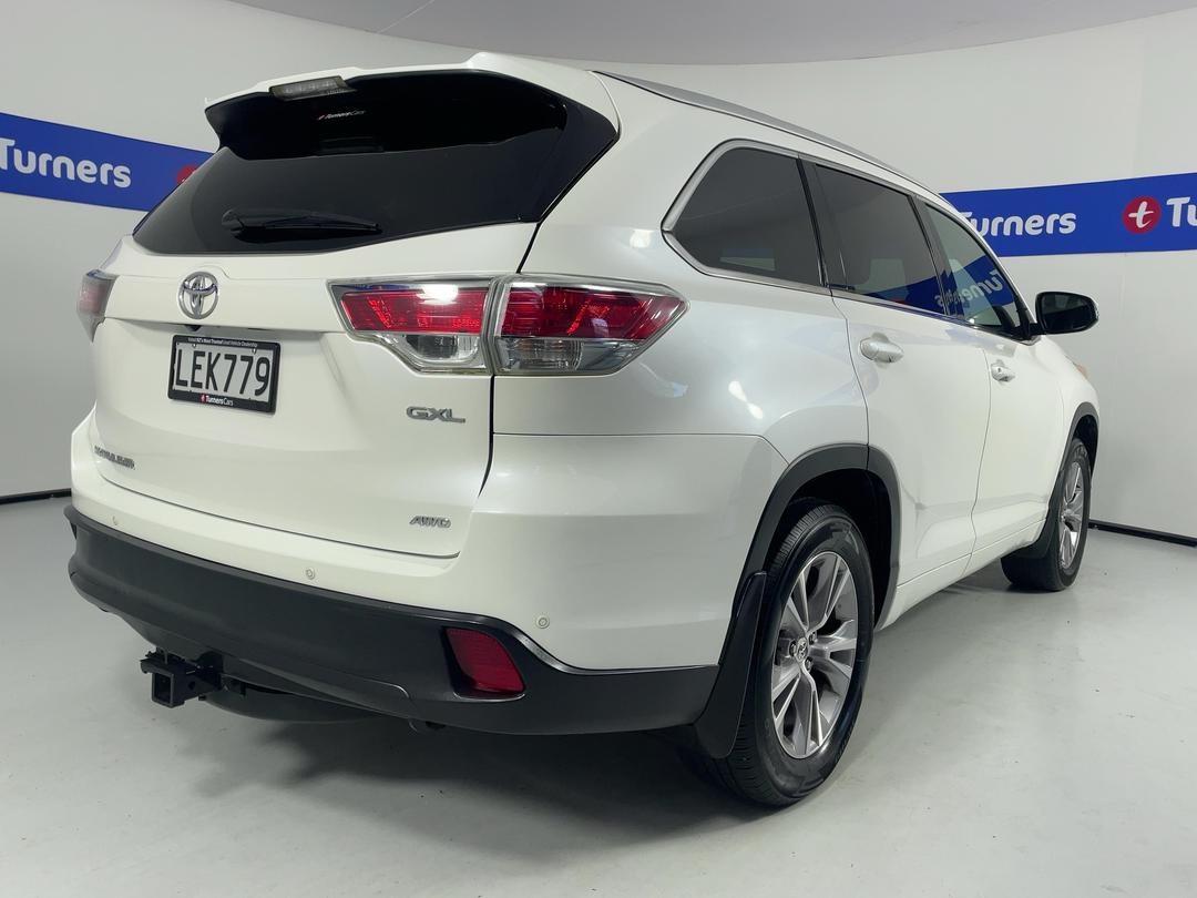 Photo '7' of Toyota Highlander