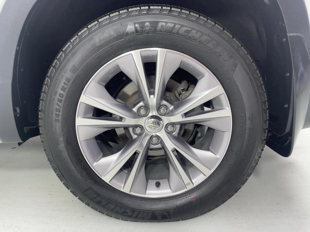 Photo '11' of Toyota Highlander