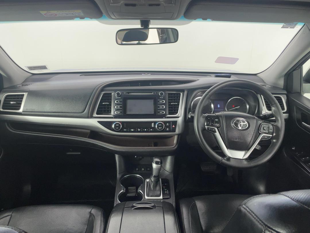 Photo '17' of Toyota Highlander