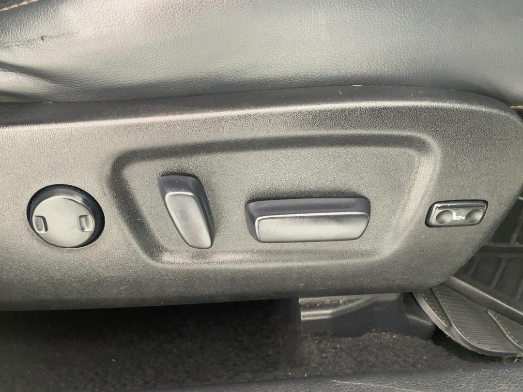 Photo '23' of Toyota Highlander