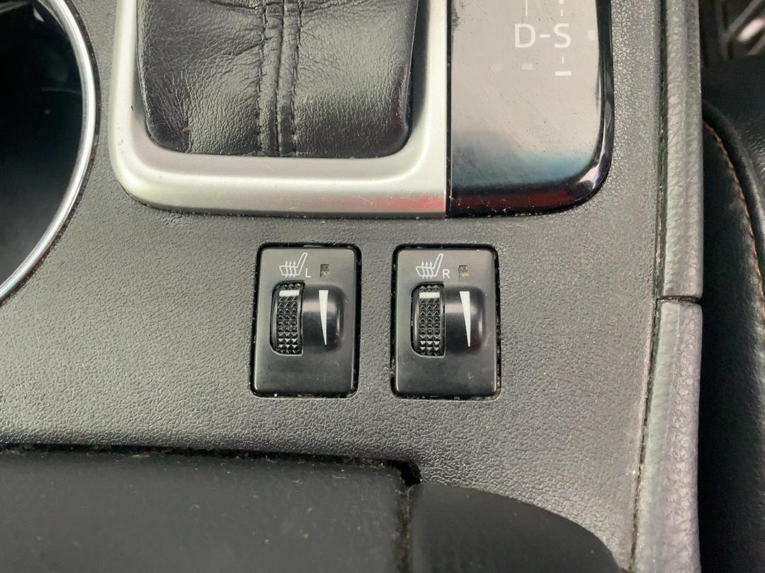 Photo '28' of Toyota Highlander