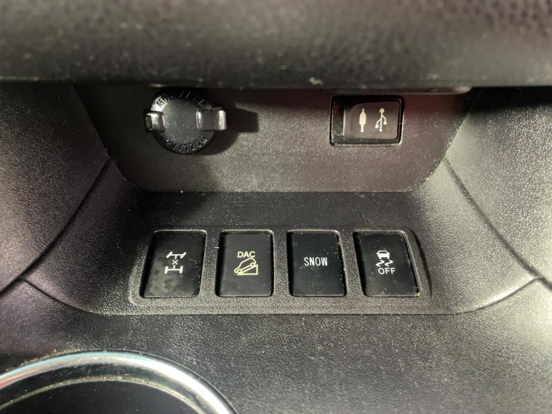 Photo '29' of Toyota Highlander
