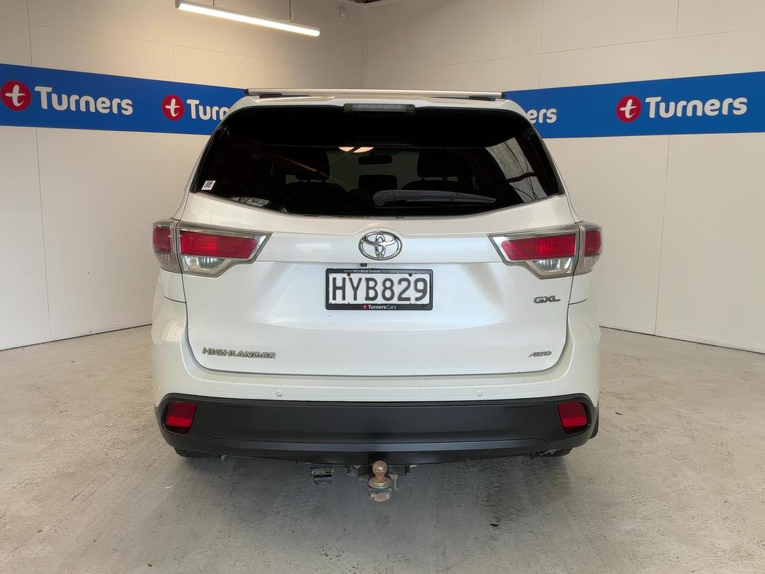 Photo '6' of Toyota Highlander