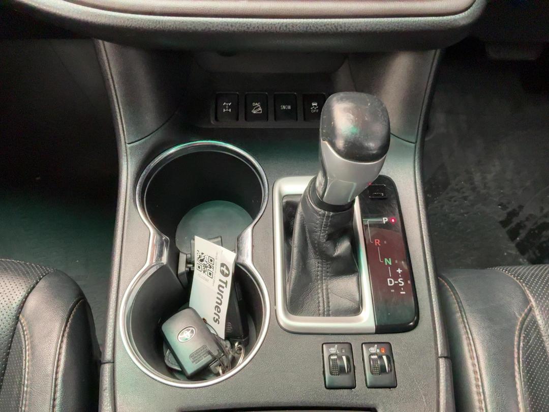 Photo '23' of Toyota Highlander