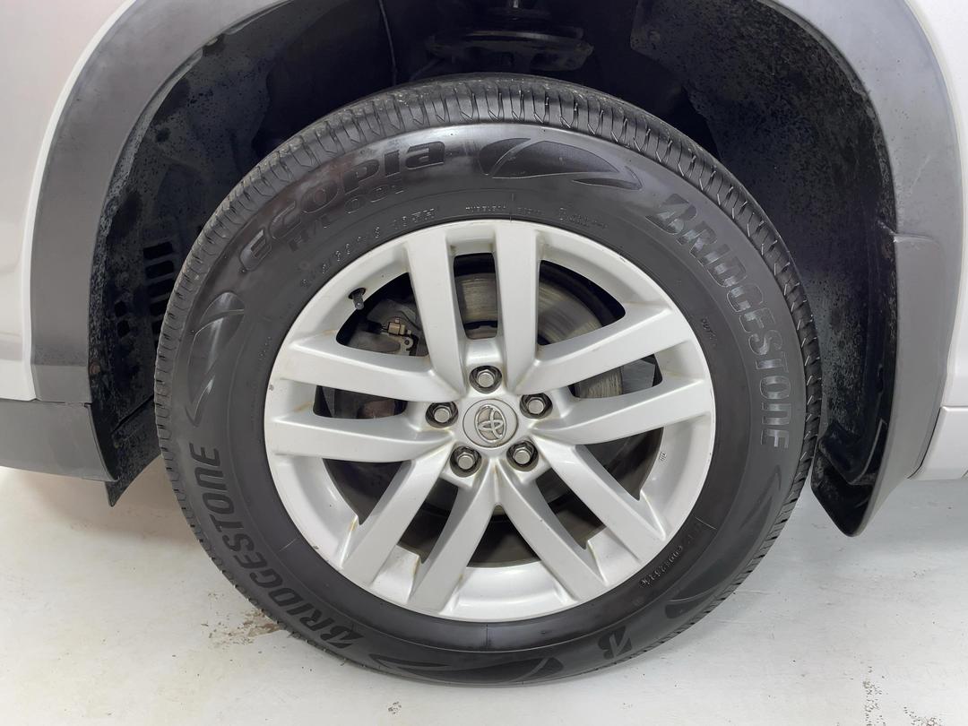 Photo '10' of Toyota Highlander