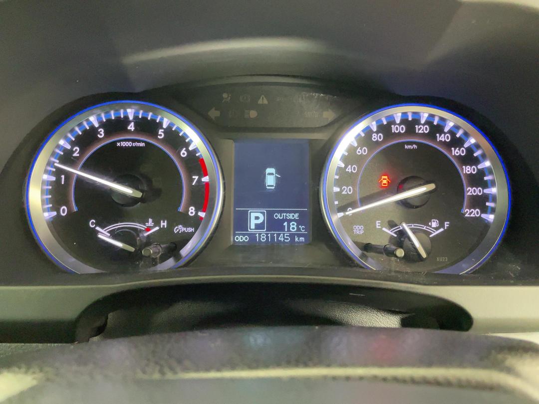 Photo '21' of Toyota Highlander