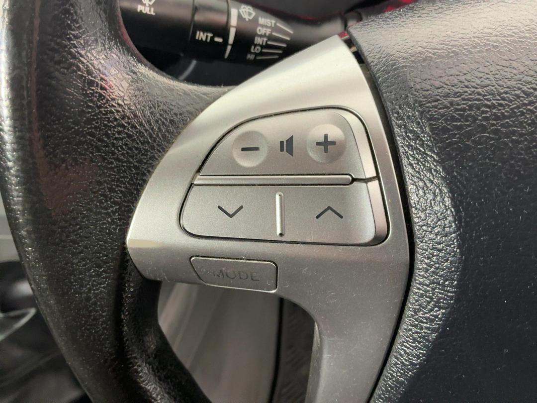 Photo '26' of Toyota Hilux