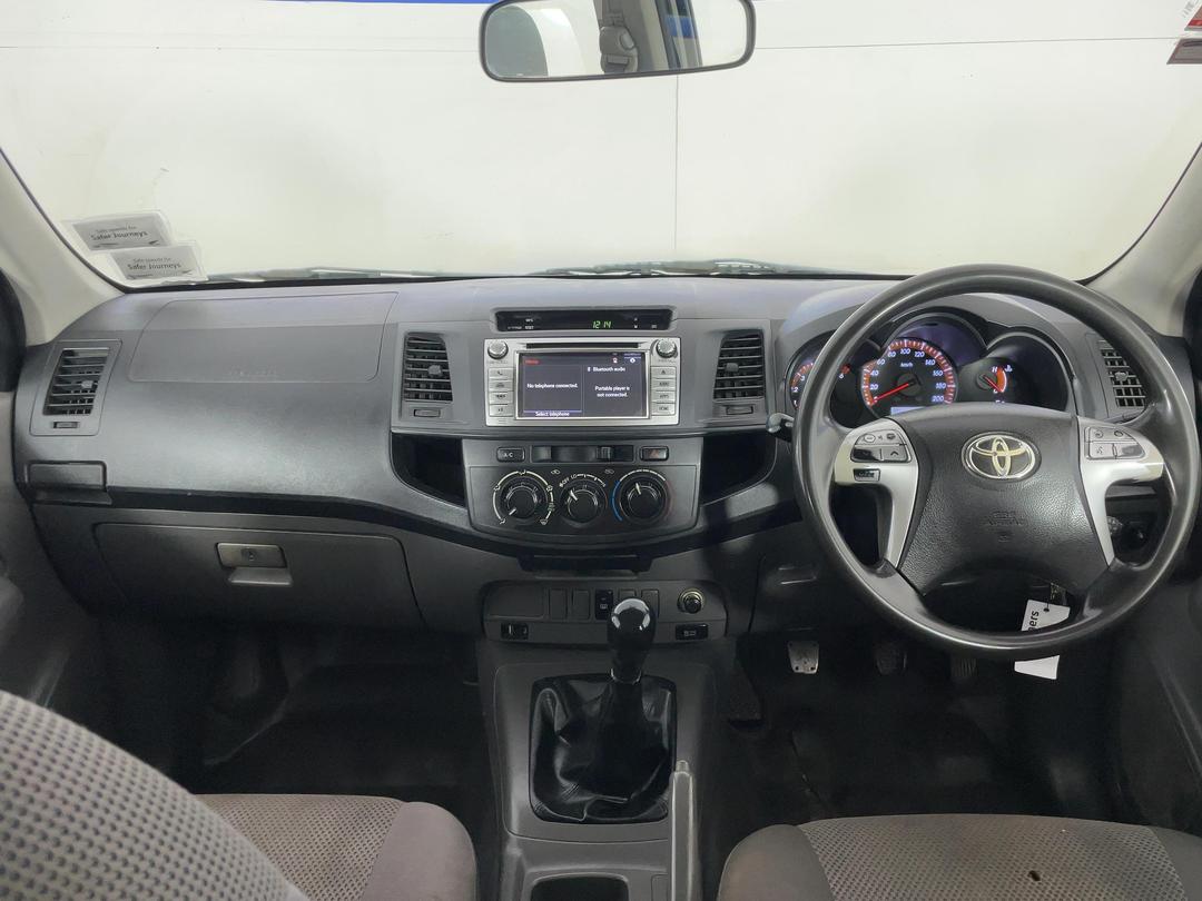 Photo '17' of Toyota Hilux