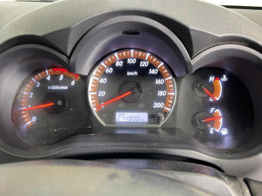 Photo '20' of Toyota Hilux