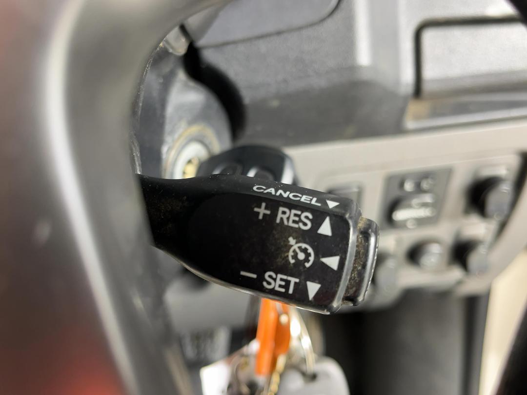 Photo '24' of Toyota Hilux