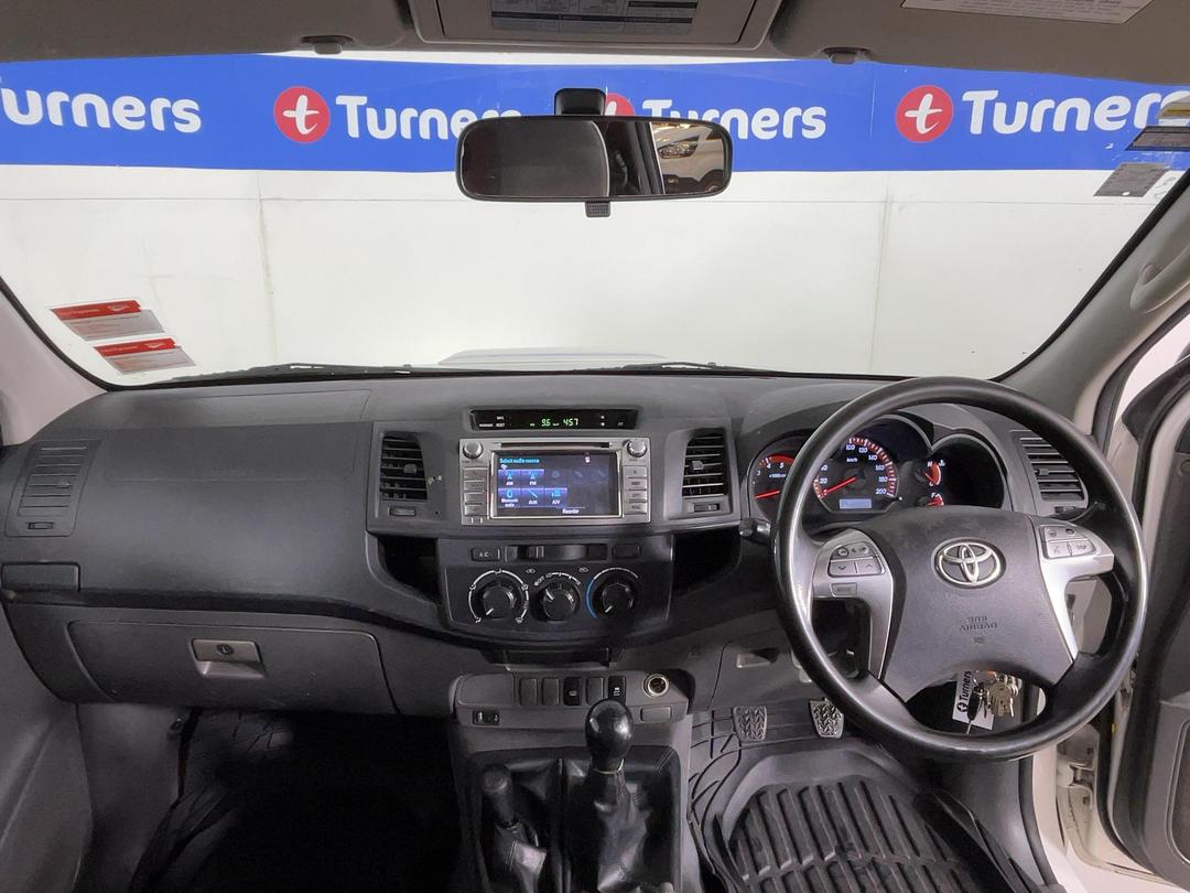 Photo '17' of Toyota Hilux